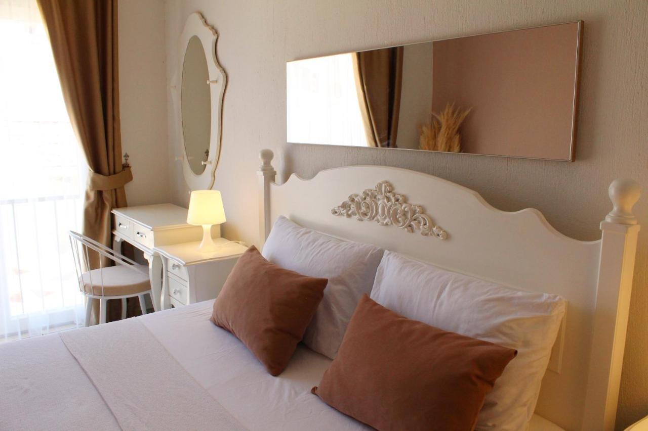 Viya Boutique Otel Алакати Екстериор снимка